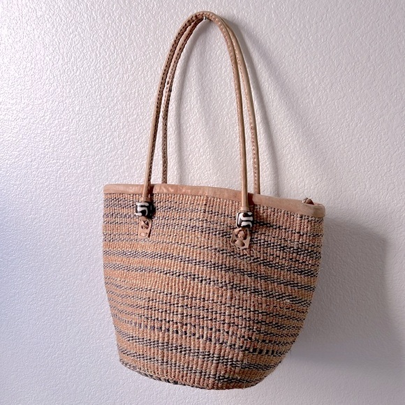 African Sisel Woven Striped Bag - Picture 5 of 11